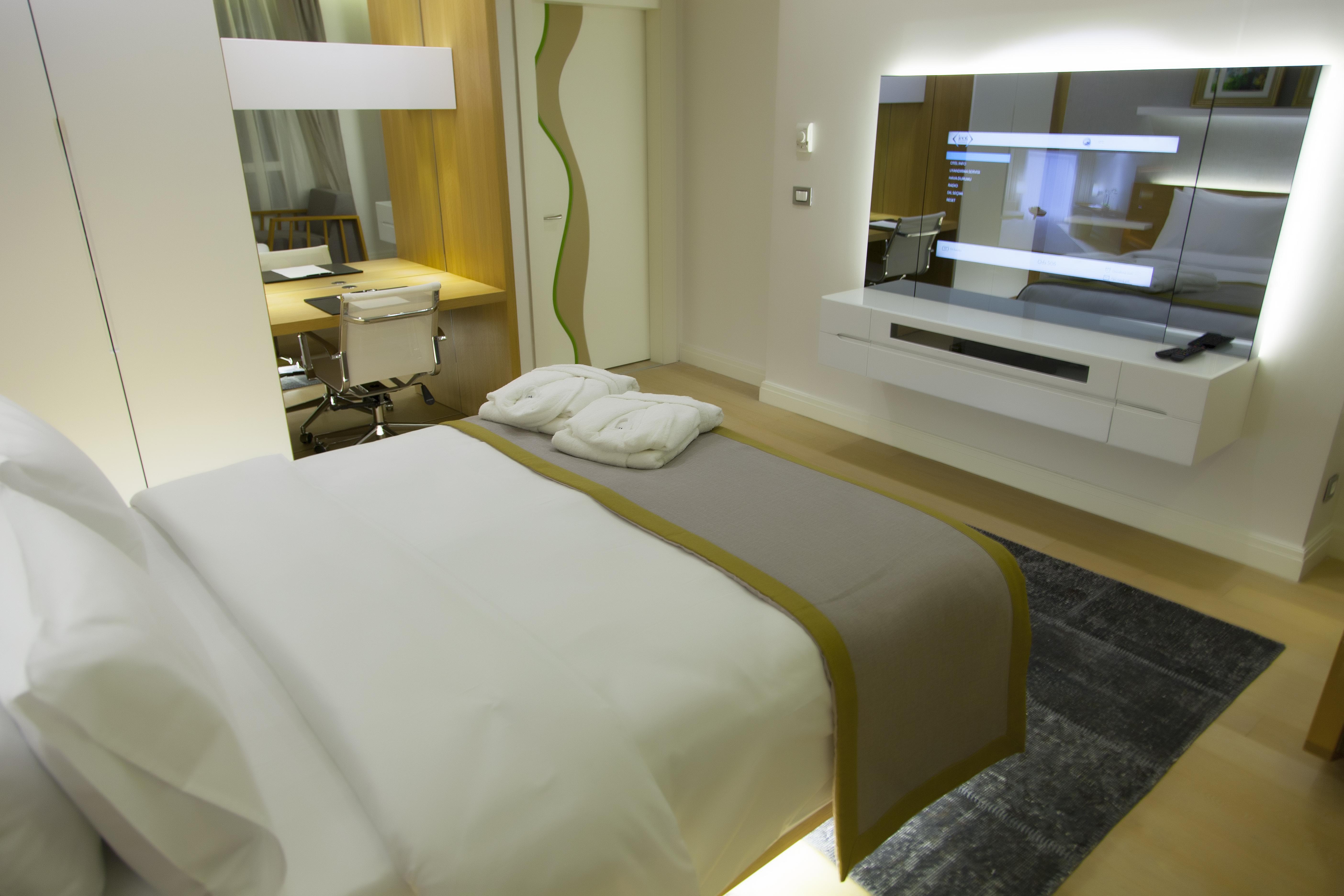 Aparthotel The Leos 4*