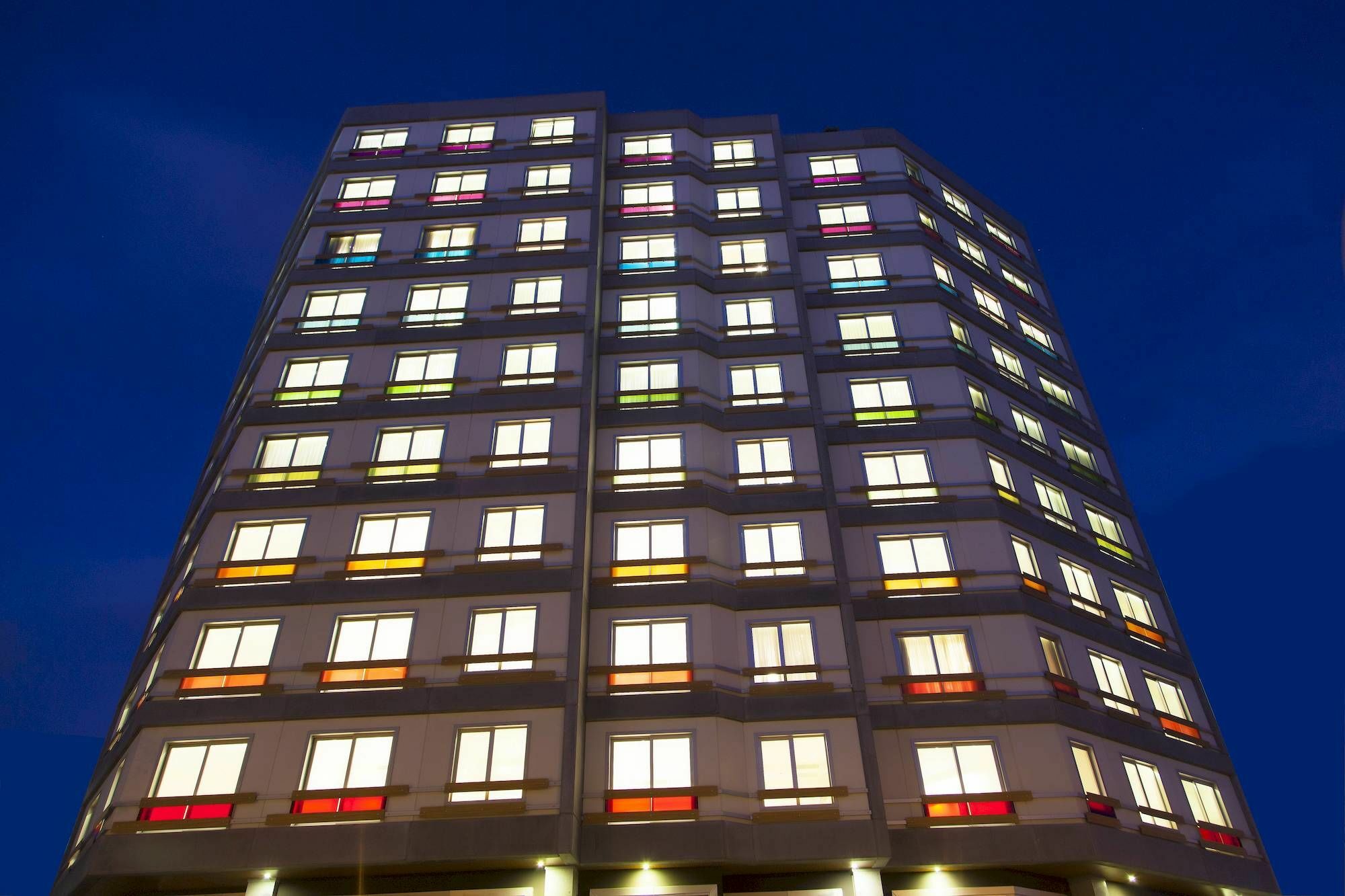 The Leos Aparthotel 4*